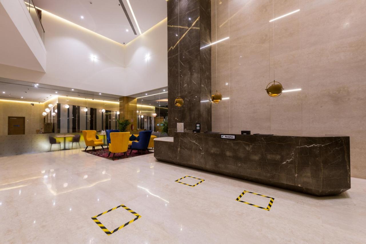The Fern Residency, Jamnagar Hotel Bagian luar foto