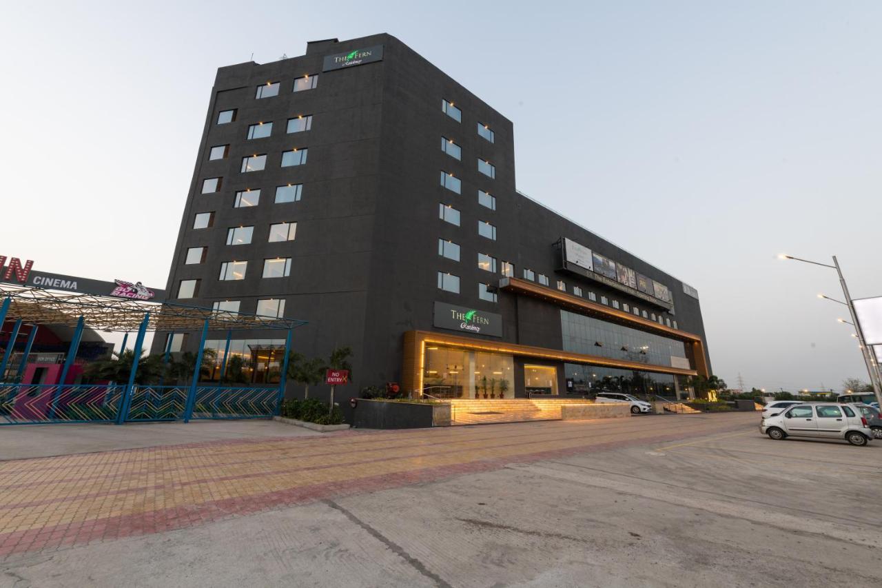 The Fern Residency, Jamnagar Hotel Bagian luar foto